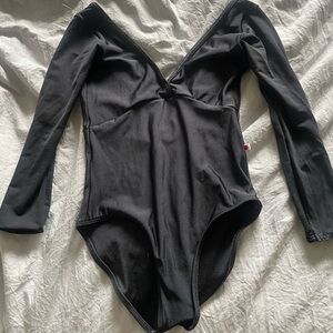 BLACK ALICIA YUMIKO 🖤